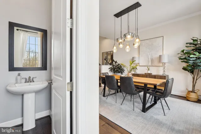 $5,300 | 20386 Roslindale Drive, Ashburn, VA 20147