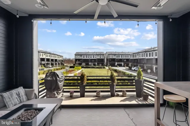 $5,300 | 20386 Roslindale Drive, Ashburn, VA 20147