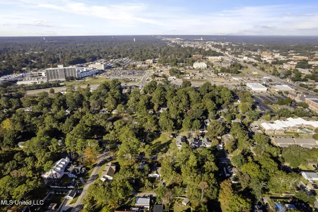 $49,900 | 219 South 23rd Avenue, Hattiesburg, MS 39401