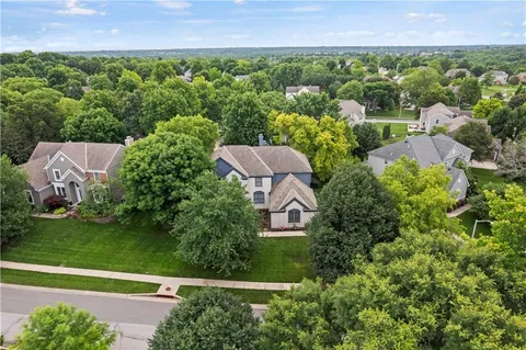 $699,000 | 3549 West 143rd Terrace, Leawood, KS 66224