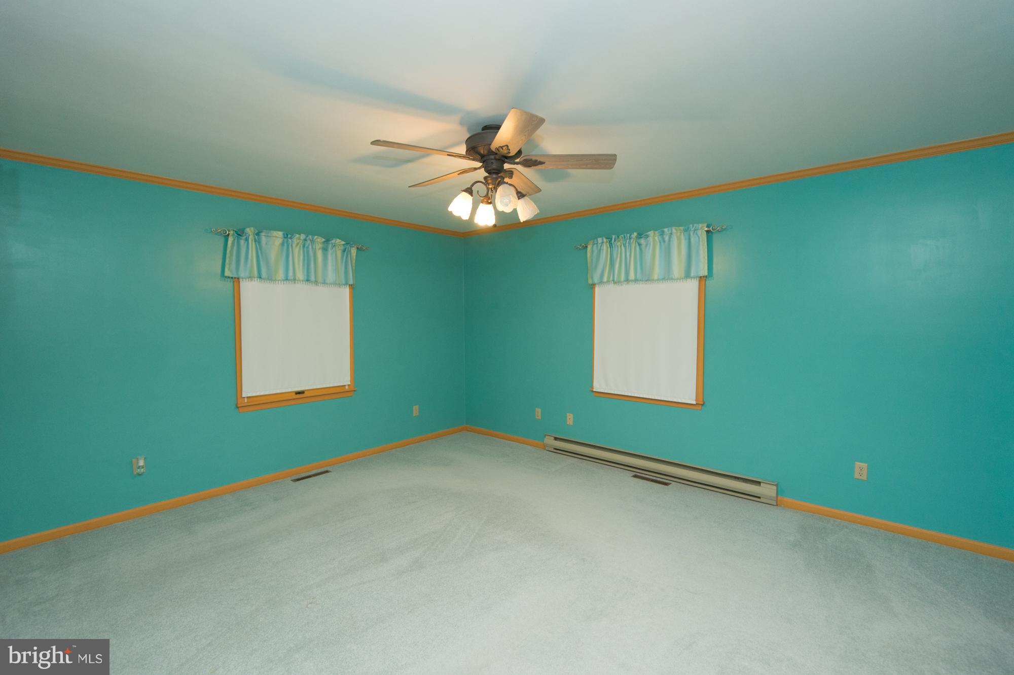 6824 Hunting Creek Road Hurlock, MD 21643 - Photo 18 of 28 Bedroom (Master)