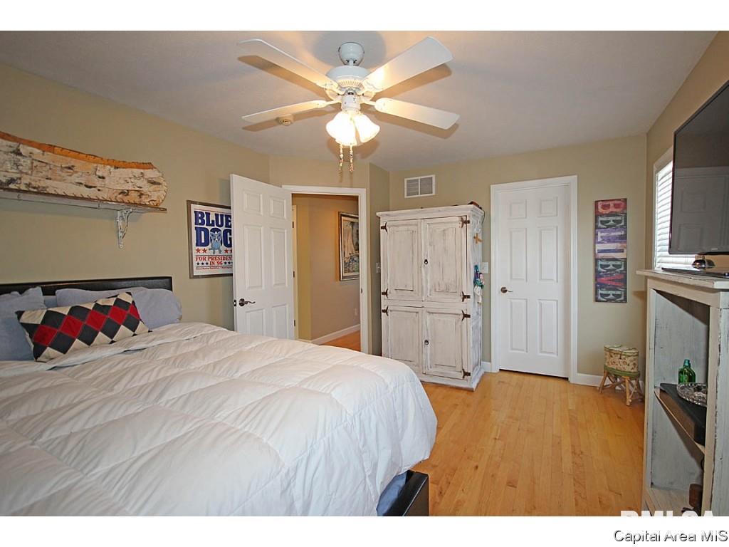 445 Elle Court Springfield, IL 62711 - Photo 23 of 36