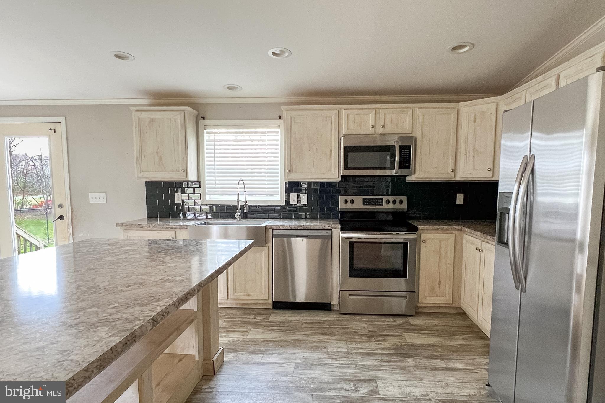490 Walnut Street Felton, DE 19943 - Photo 9 of 37