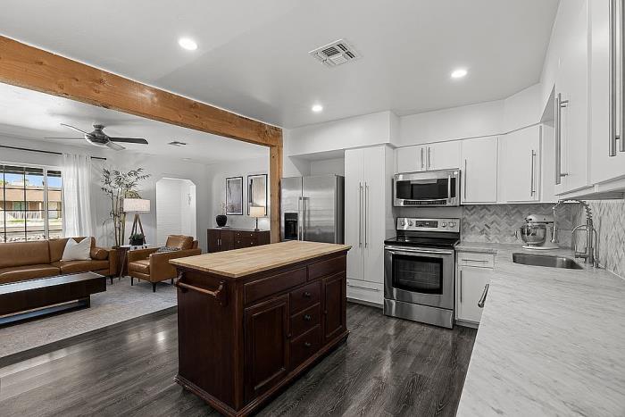2237 East Osborn Road Phoenix, AZ 85016 - Photo 11 of 68