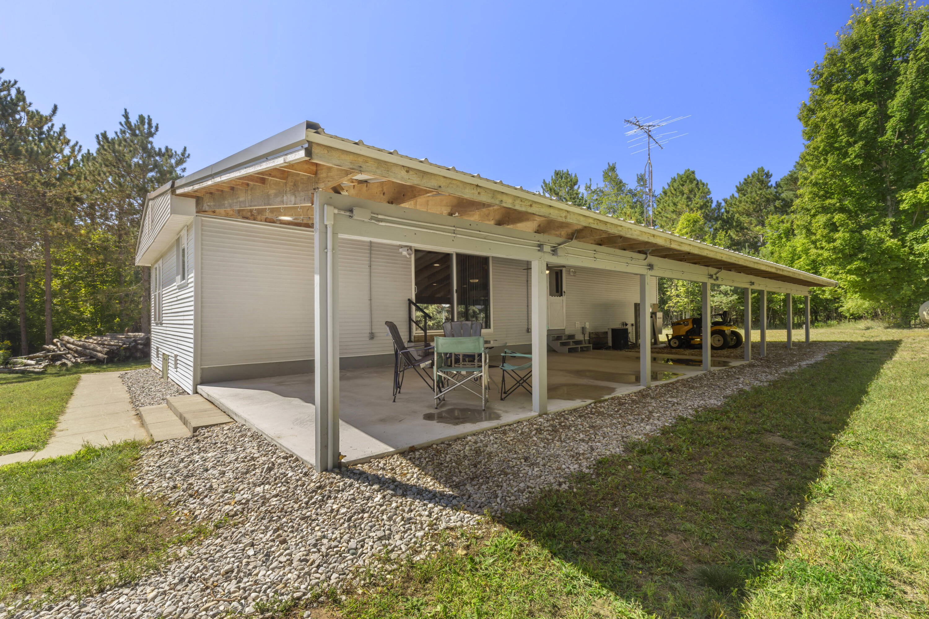 10231 Milarch Road Bear Lake, MI 49614 - Photo 12 of 54 0S5A7748