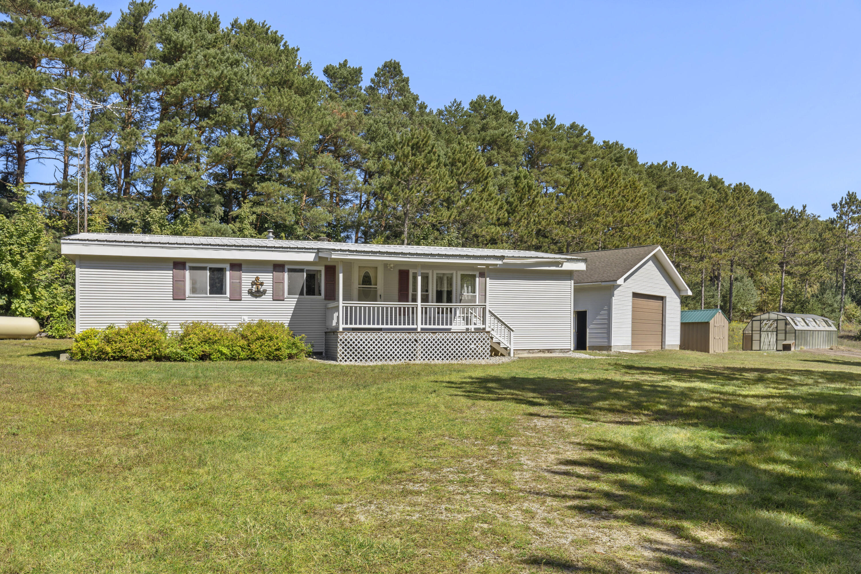 10231 Milarch Road Bear Lake, MI 49614 - Photo 2 of 54 0S5A7738