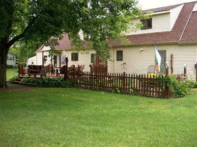 5035 North Vassar Road Flint, MI 48506 - Photo 4 of 14 20249768-3.JPG