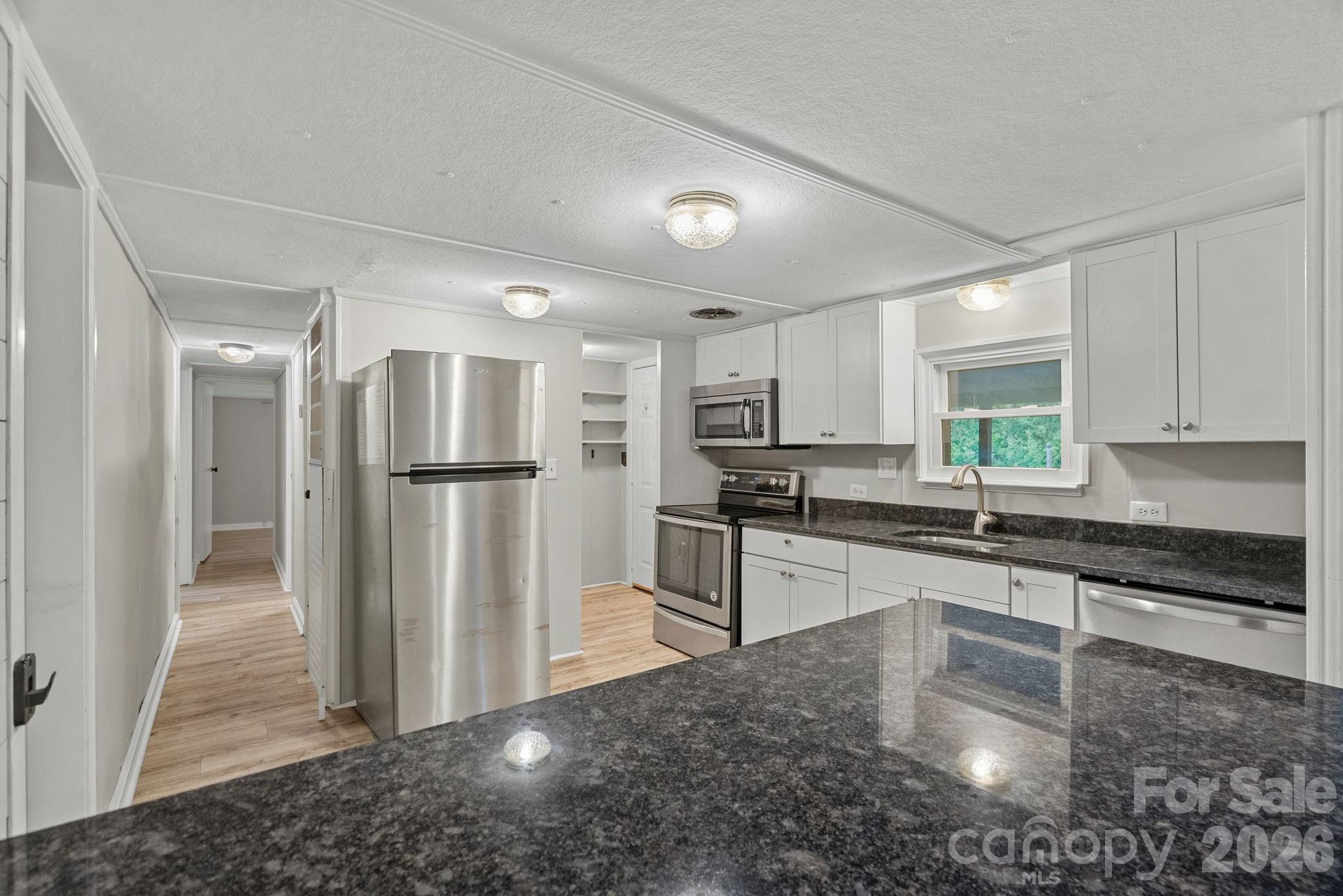 218 Lineberger Road Mooresville, NC 28117 - Photo 13 of 45 Gallery Image 13