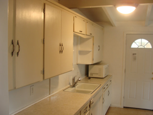61 Holm Road Watsonville, CA 95076 - Photo 6 of 12 Gallery Image 6