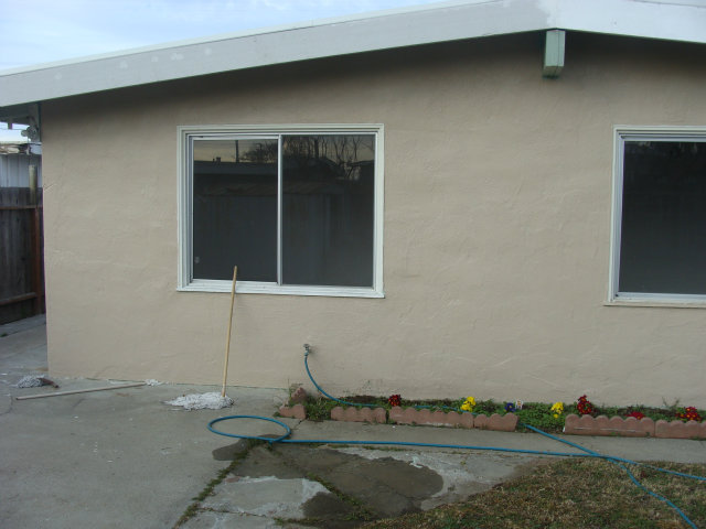 61 Holm Road Watsonville, CA 95076 - Photo 9 of 12 Gallery Image 9