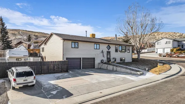 $475,000 | 730 Brandner Circle, Green River, WY 82935