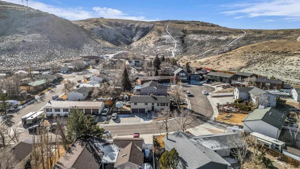 $475,000 | 730 Brandner Circle, Green River, WY 82935