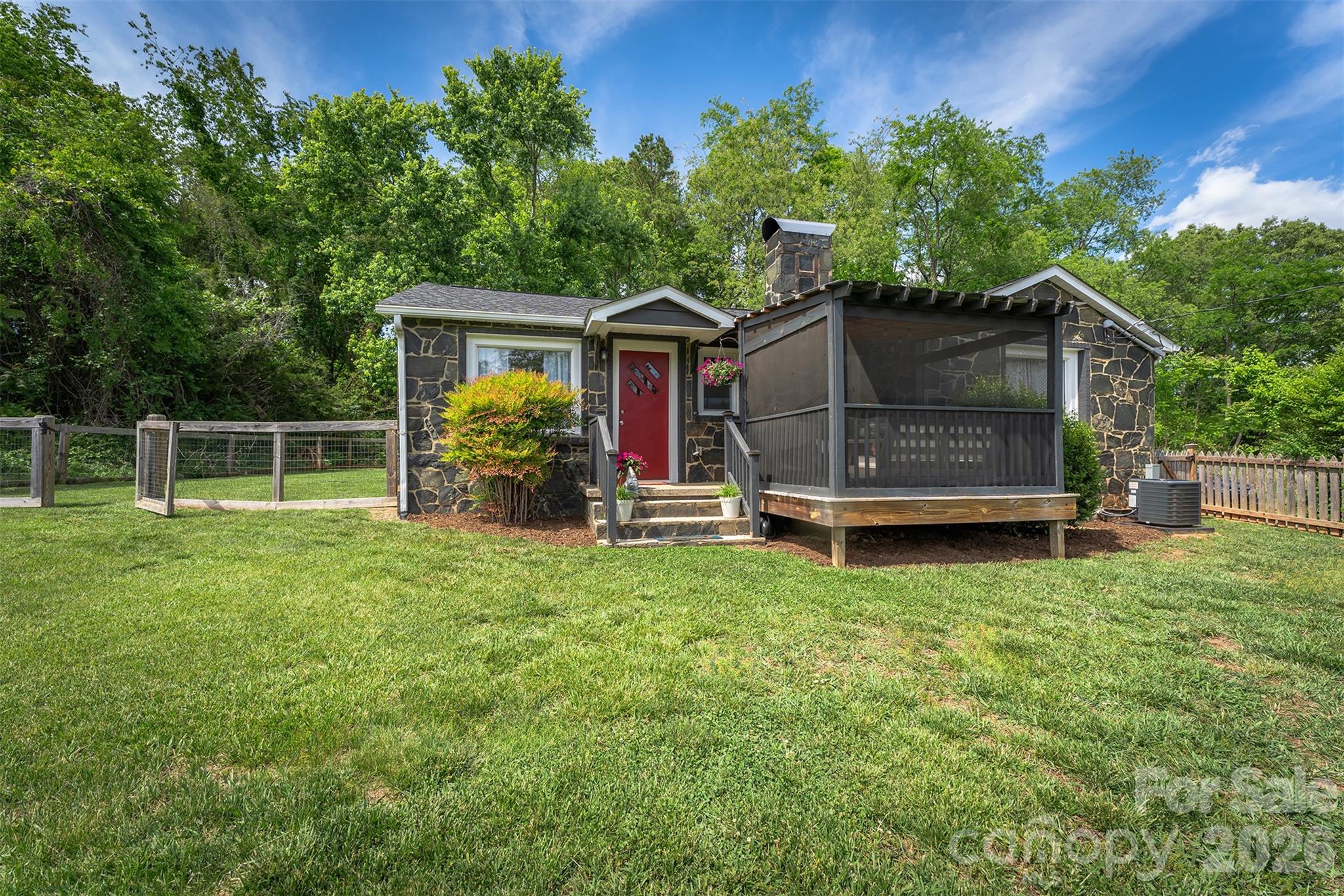 477 Emma Road Asheville, NC 28806 - Photo 24 of 30 Gallery Image 24