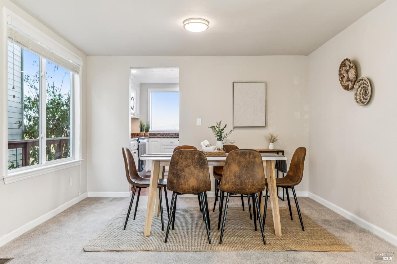 616 Santana Road Novato, CA 94945 - Photo 11 of 56