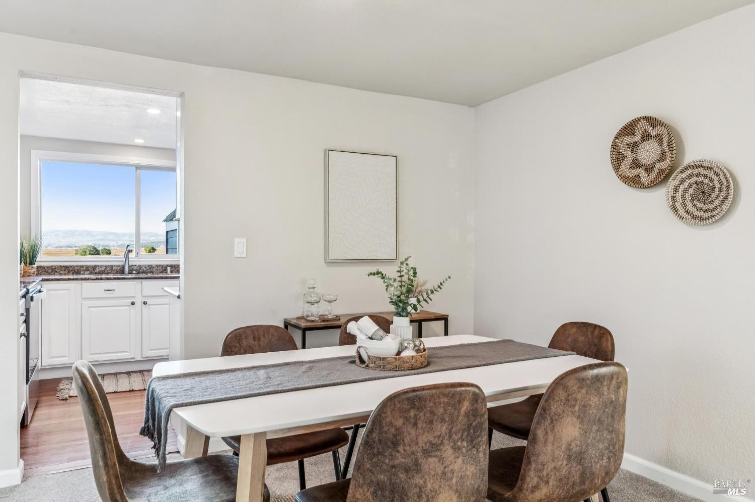 616 Santana Road Novato, CA 94945 - Photo 13 of 56