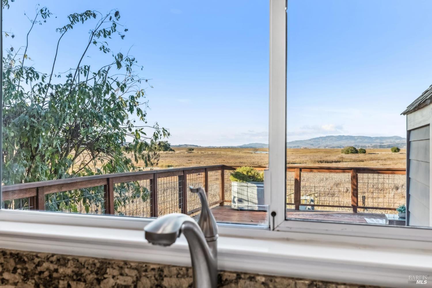 616 Santana Road Novato, CA 94945 - Photo 17 of 56