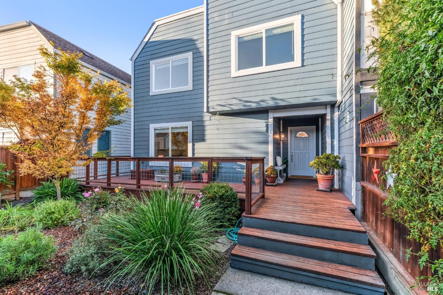 616 Santana Road Novato, CA 94945 - Photo 4 of 56