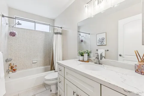 $1,095,000 | 616 Santana Road, Novato, CA 94945