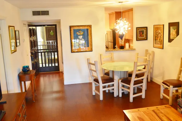 $139,000 | 5370 Las Verdes Circle, Unit 221, Delray Beach, FL 33484