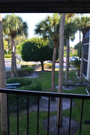 $139,000 | 5370 Las Verdes Circle, Unit 221, Delray Beach, FL 33484