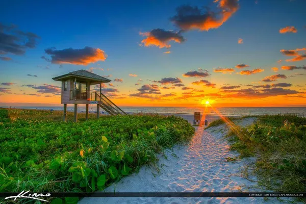 $139,000 | 5370 Las Verdes Circle, Unit 221, Delray Beach, FL 33484
