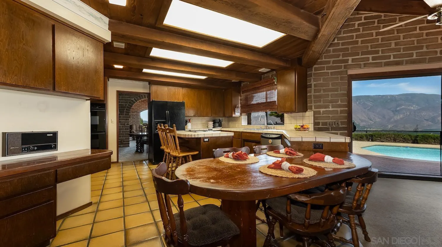 32433 Cole Grade Road Valley Center, CA 92082 - Photo 5 of 22 Gallery Image 5