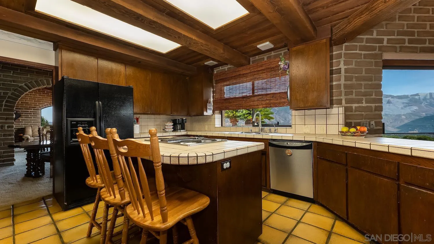 32433 Cole Grade Road Valley Center, CA 92082 - Photo 6 of 22 Gallery Image 6
