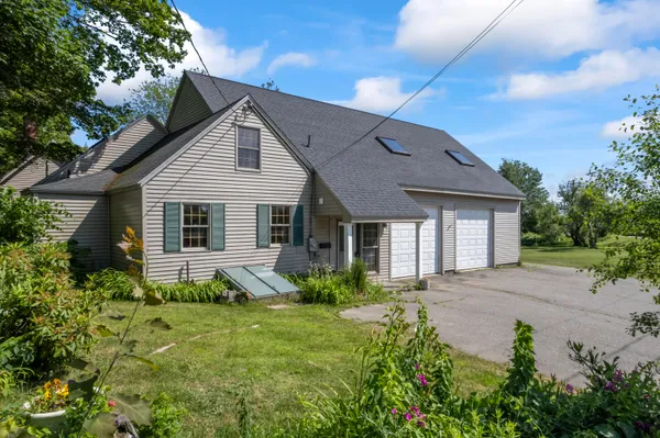 $475,000 | 3 Langdon Road, Wiscasset, ME 04578