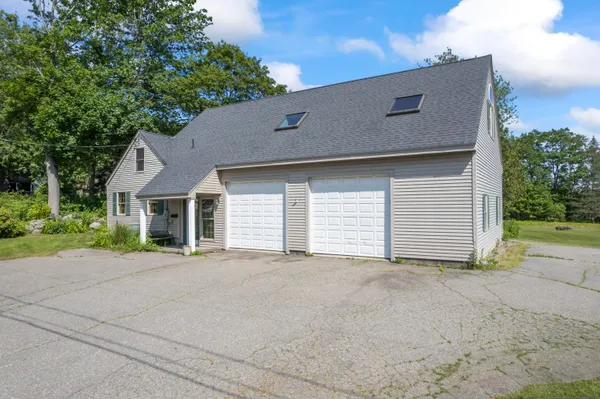 $475,000 | 3 Langdon Road, Wiscasset, ME 04578