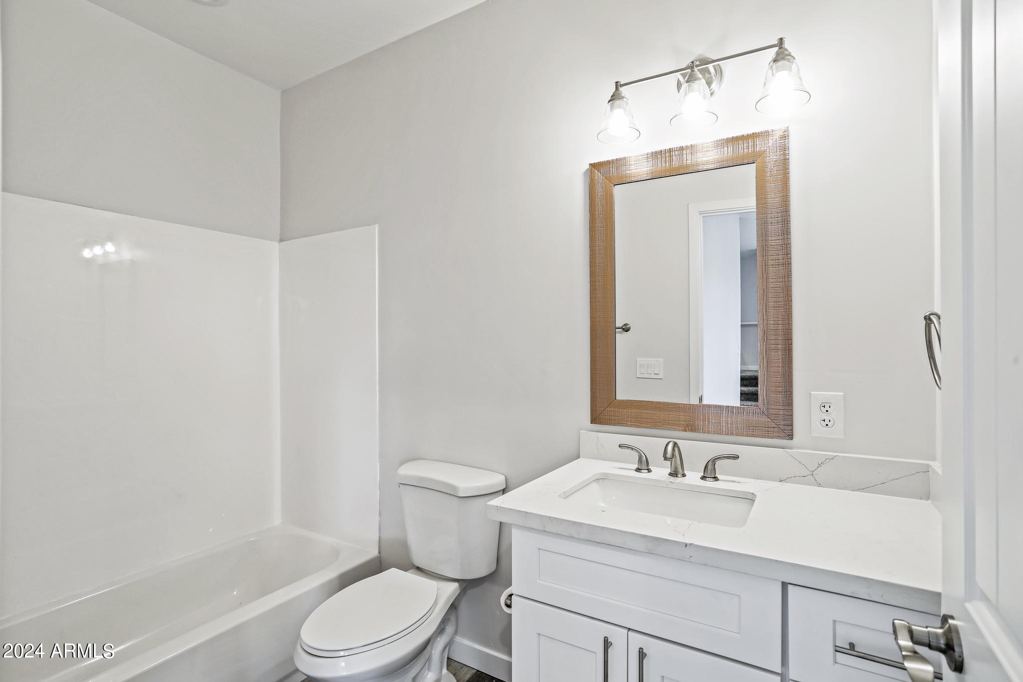 306 West Rim View Road Payson, AZ 85541 - Photo 28 of 54 016 Bathroom 2
