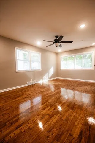 $229,900 | 2911 Faraon Street, St. Joseph, MO 64501