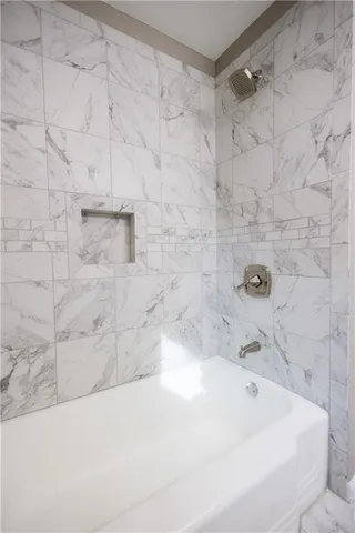 $229,900 | 2911 Faraon Street, St. Joseph, MO 64501