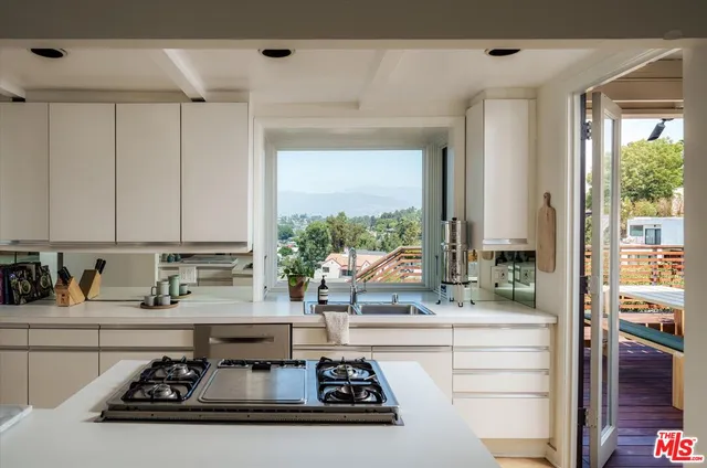 $2,195,000 | 1921 Lucile Avenue, Los Angeles, CA 90039