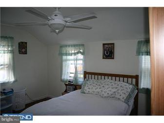 545 Darby Road Ridley Park, PA 19078 - Photo 6 of 10 Bedroom - Main