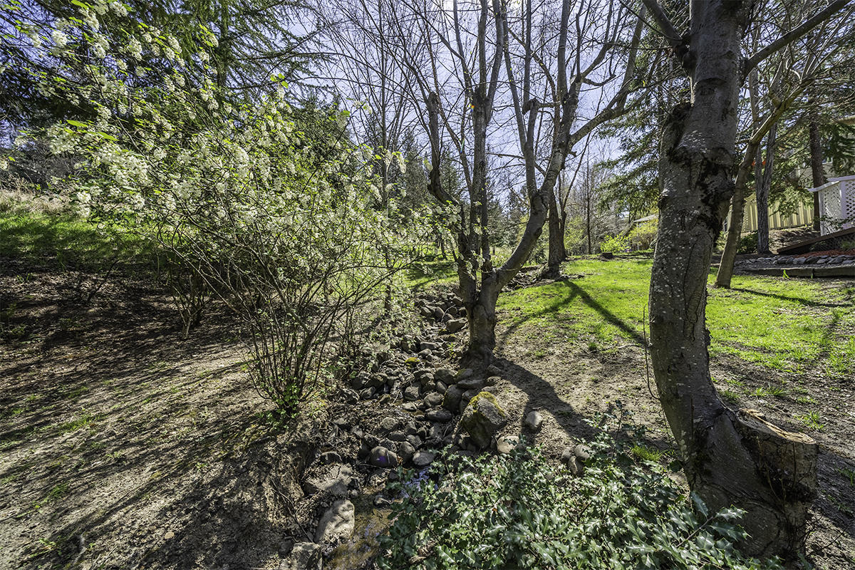 780 Roca Street Ashland, OR 97520 - Photo 23 of 23 20