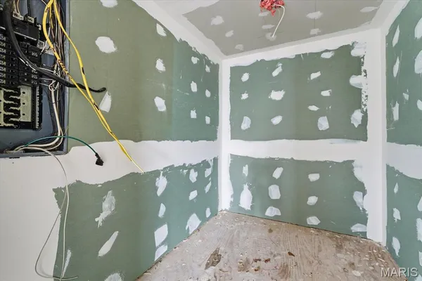 $255,000 | 937 Rowe Lane, O'Fallon, IL 62269