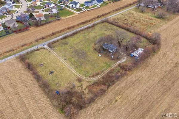 $255,000 | 937 Rowe Lane, O'Fallon, IL 62269