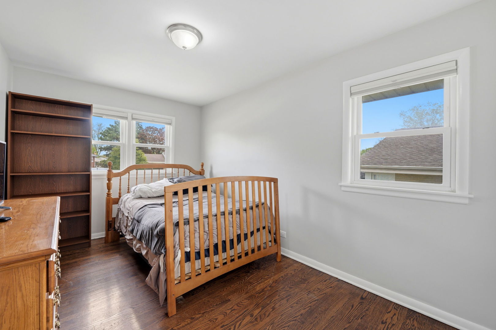 389 Michael John Drive Park Ridge, IL 60068 - Photo 16 of 40