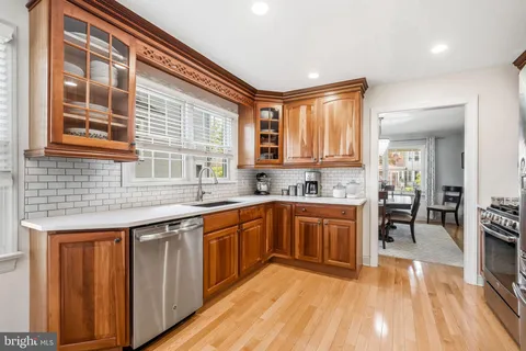 $1,300,000 | 209 Lincoln Avenue, Haddonfield, NJ 08033