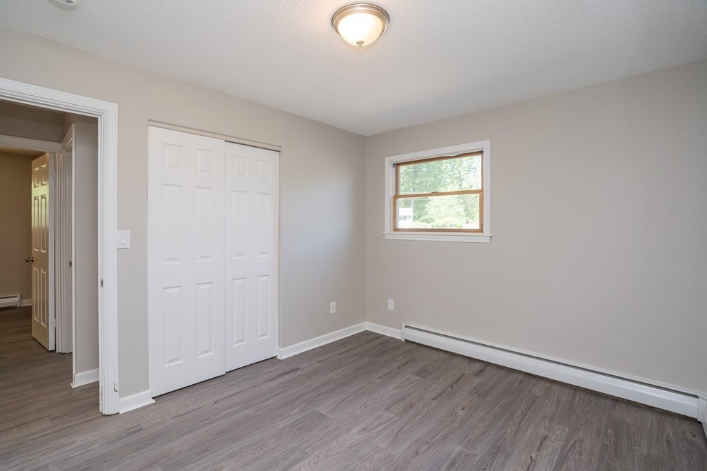 103 Shady Brook Lane Springfield, MA 01118 - Photo 13 of 38 Gallery Image 13
