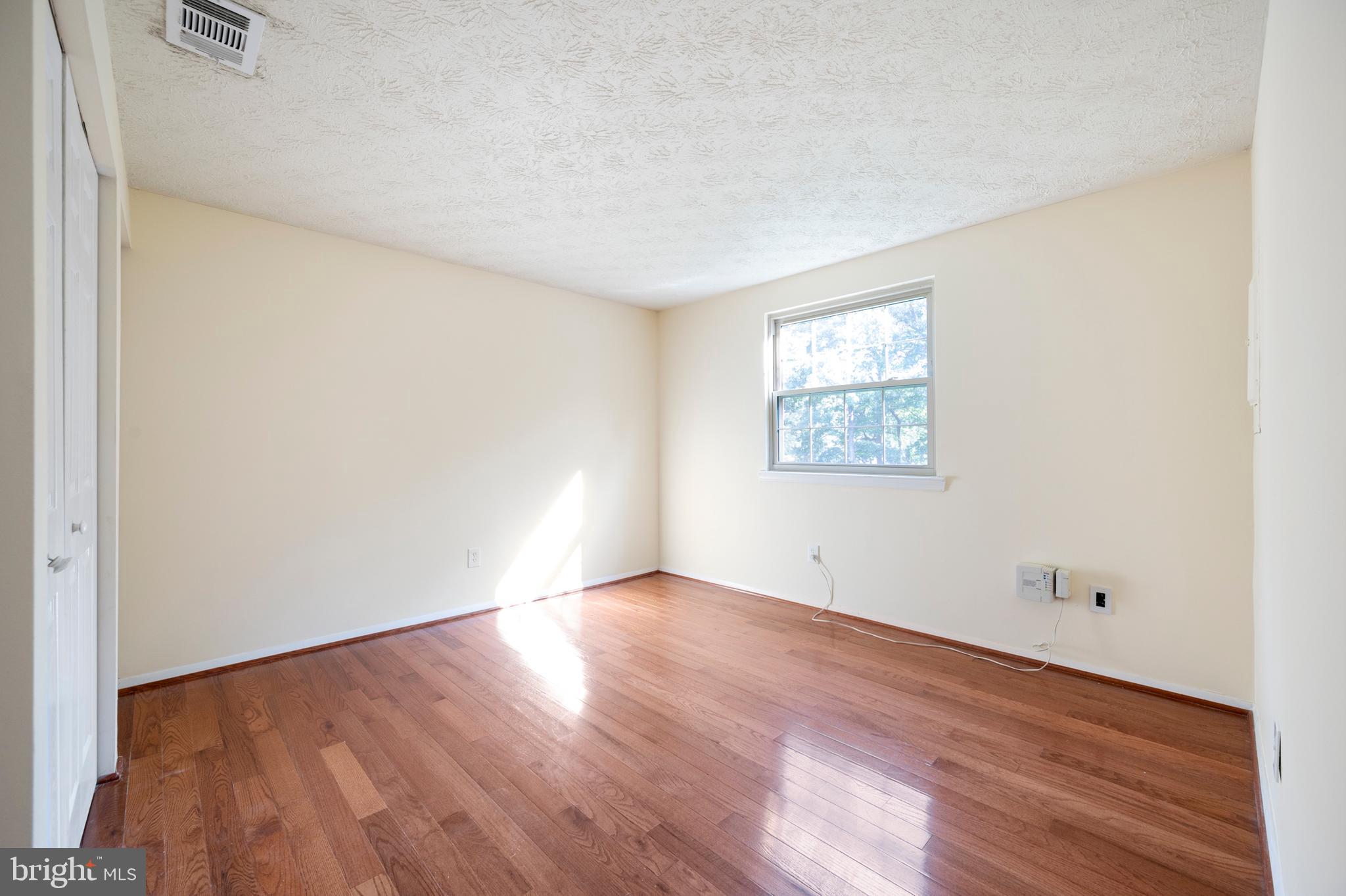 4521 Cub Run Road Chantilly, VA 20151 - Photo 16 of 43 PRIMARY BEDROOM (A)