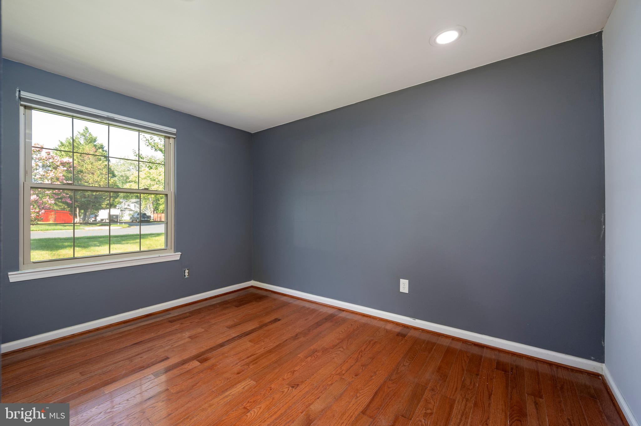 4521 Cub Run Road Chantilly, VA 20151 - Photo 18 of 43 BEDROOM 2