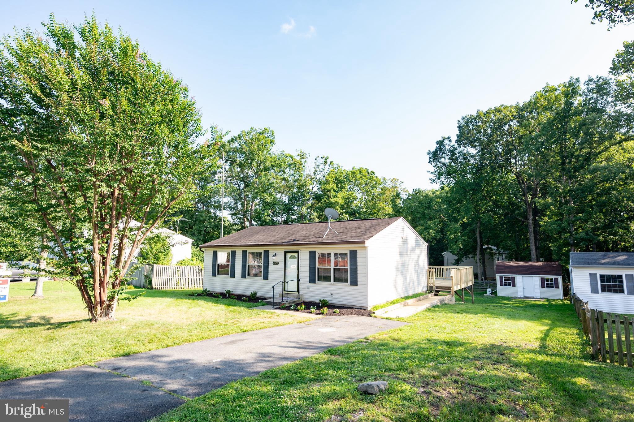 4521 Cub Run Road Chantilly, VA 20151 - Photo 2 of 43 EXTERIOR FRONT 2