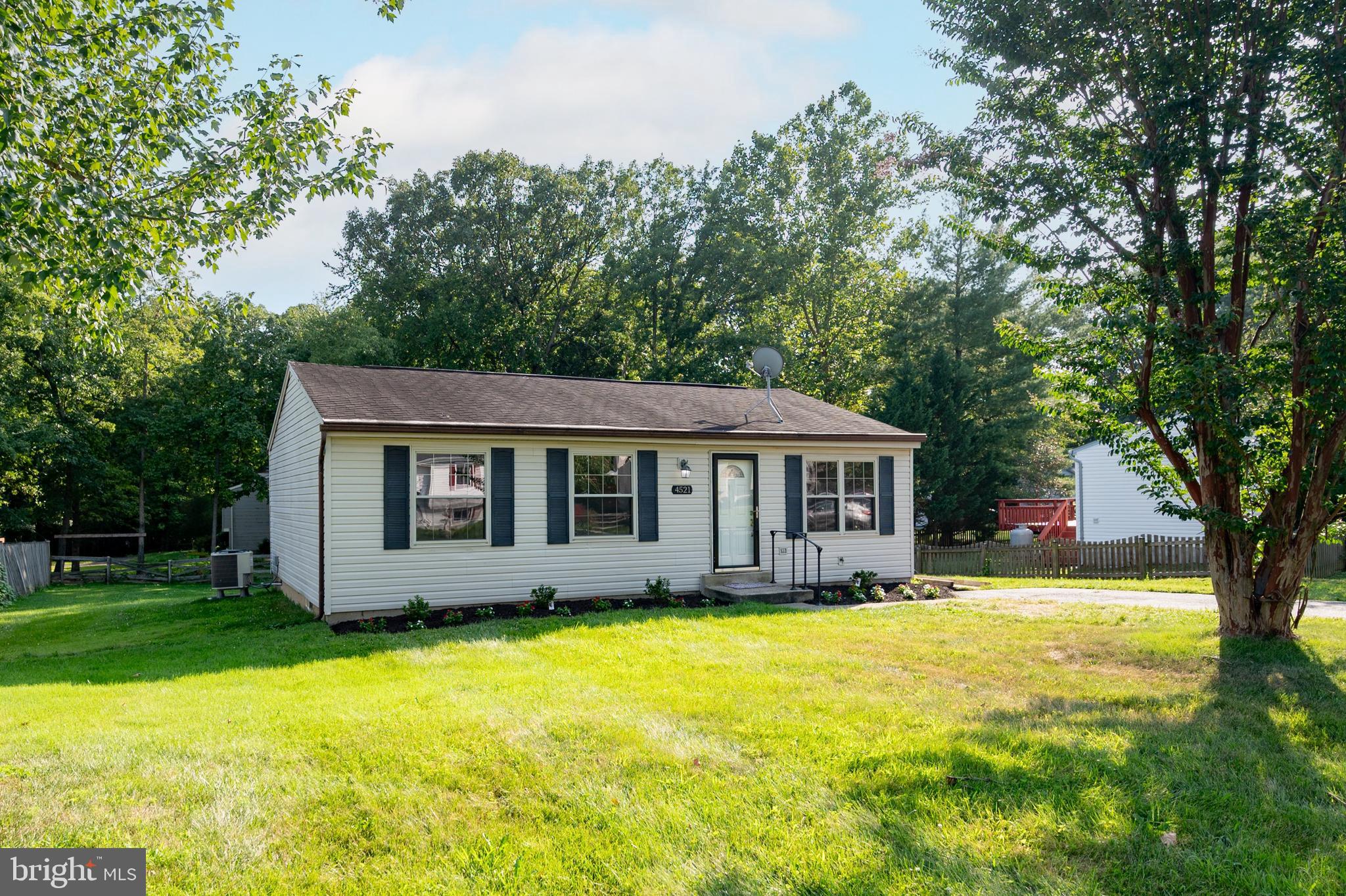 4521 Cub Run Road Chantilly, VA 20151 - Photo 3 of 43 EXTERIOR FRONT 3