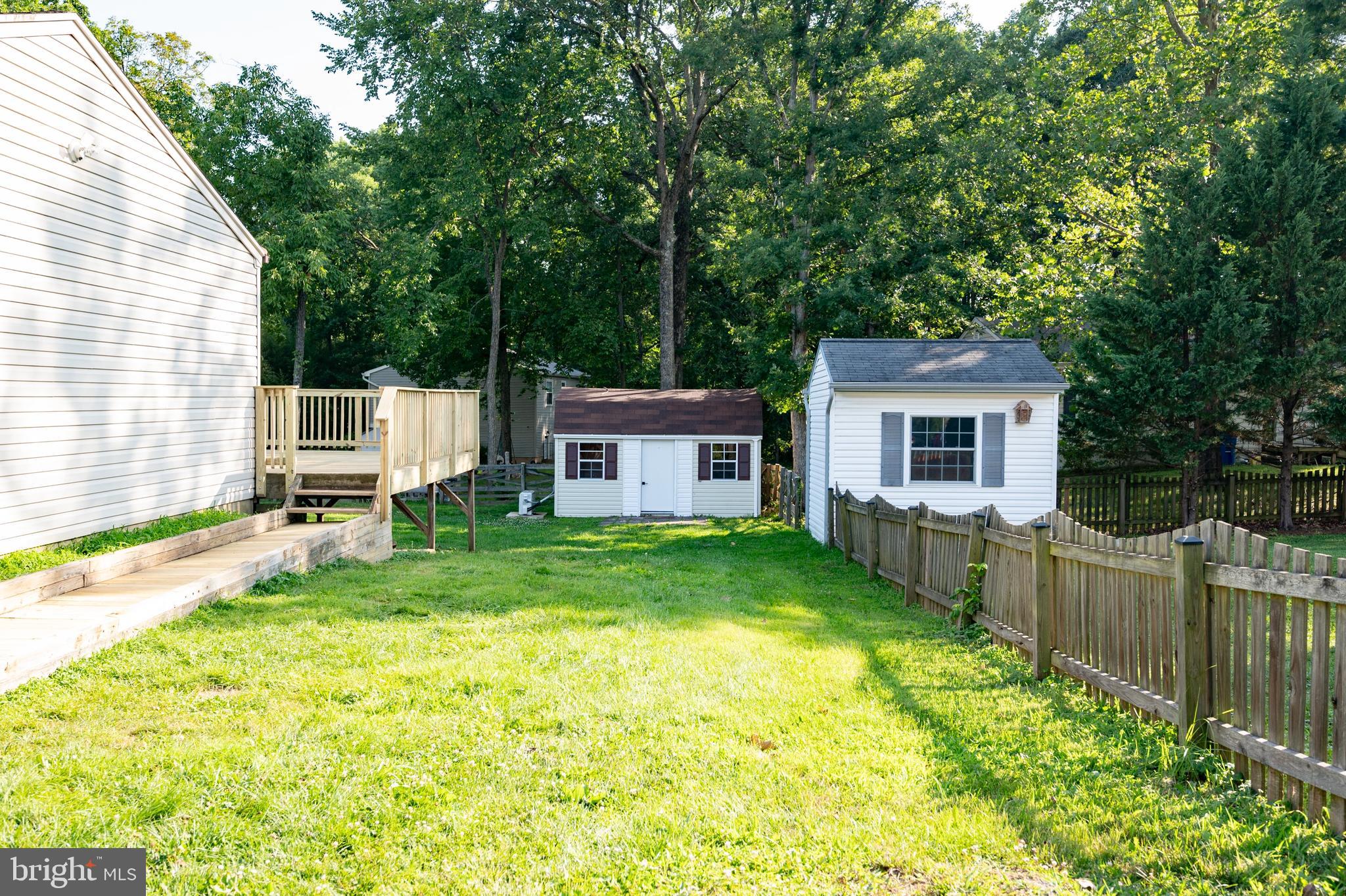 4521 Cub Run Road Chantilly, VA 20151 - Photo 36 of 43 YARD 4