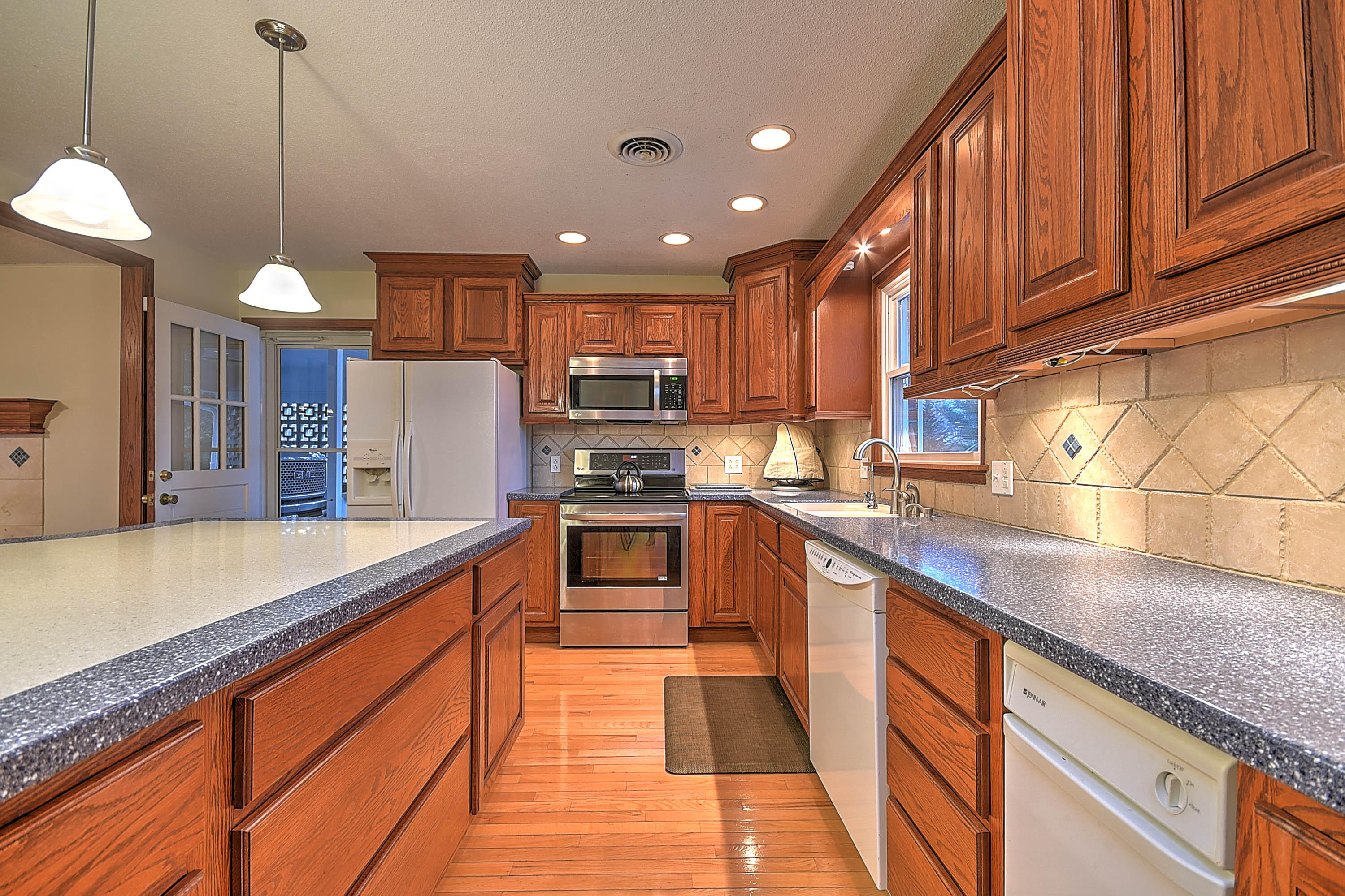 260 Fain Road Blountville, TN 37617 - Photo 8 of 38 Fain-13