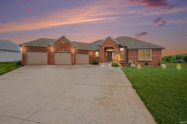 $510,000 | 58604 Woodfield View, Elkhart, IN 46517