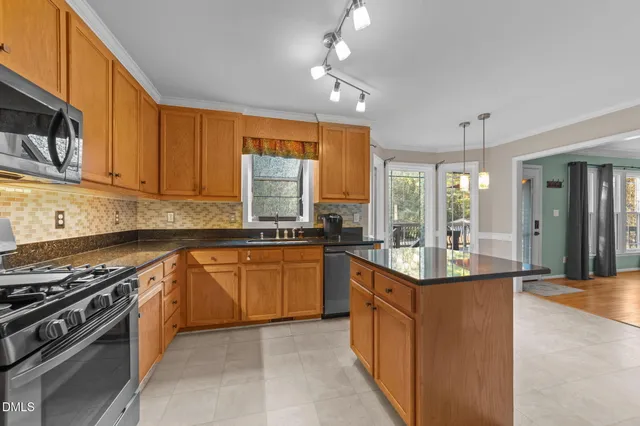 $550,000 | 405 West Ballentine Street, Holly Springs, NC 27540