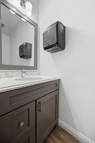 $585,000 | 4766 34th Street South, Fargo, ND 58104