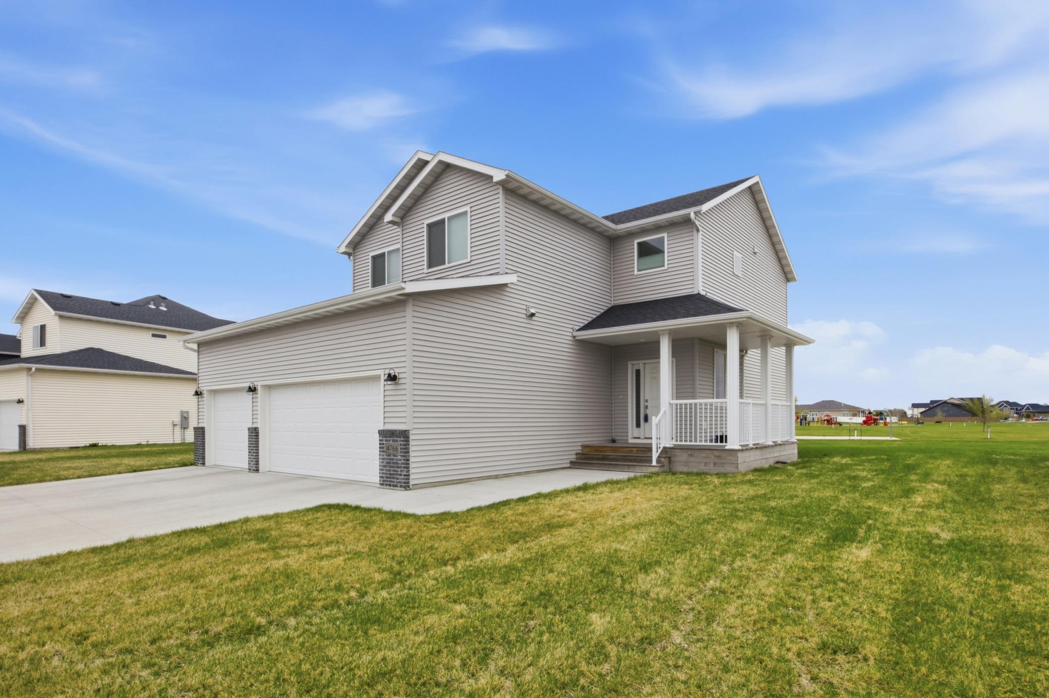 4766 34th Street South Fargo, ND 58104 - Photo 2 of 42